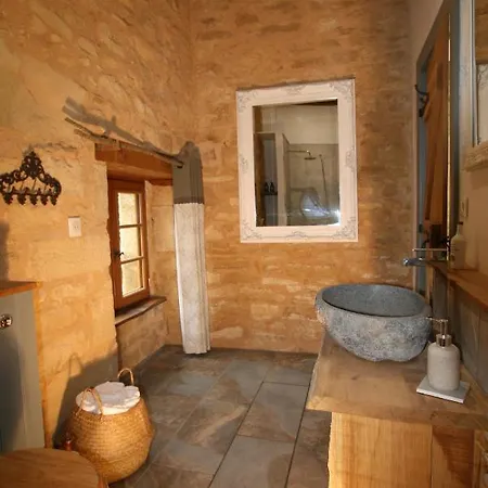 La Roussille - Oak Barn