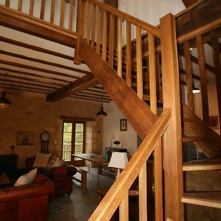 La Roussille - Oak Barn Holiday home Saint-Sulpice-d'Excideuil