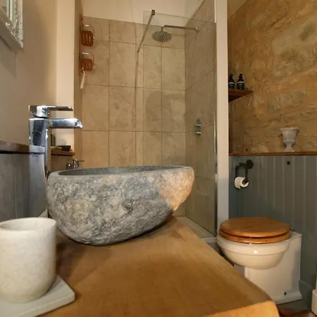 La Roussille - Oak Barn Holiday home