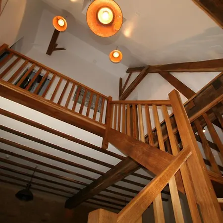 La Roussille - Oak Barn Holiday home *